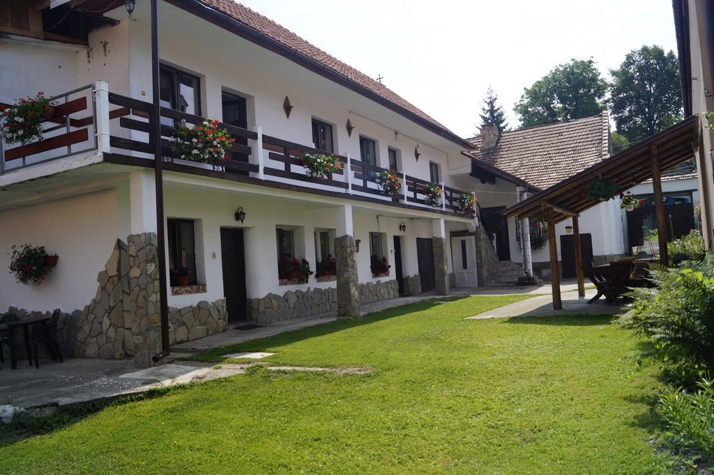 Guest House Piatra Craiului Бран Экстерьер фото